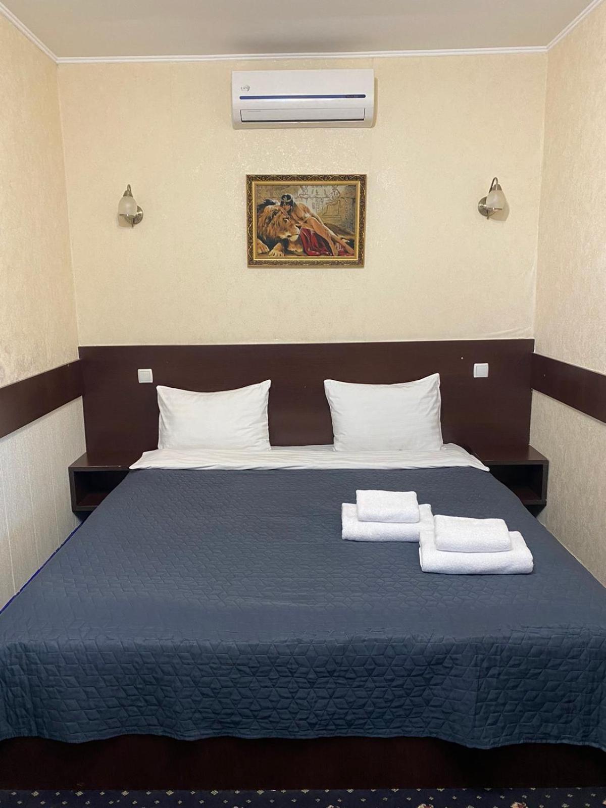 Faraon Hotel Iwano-Frankiwsk Zewnętrze zdjęcie